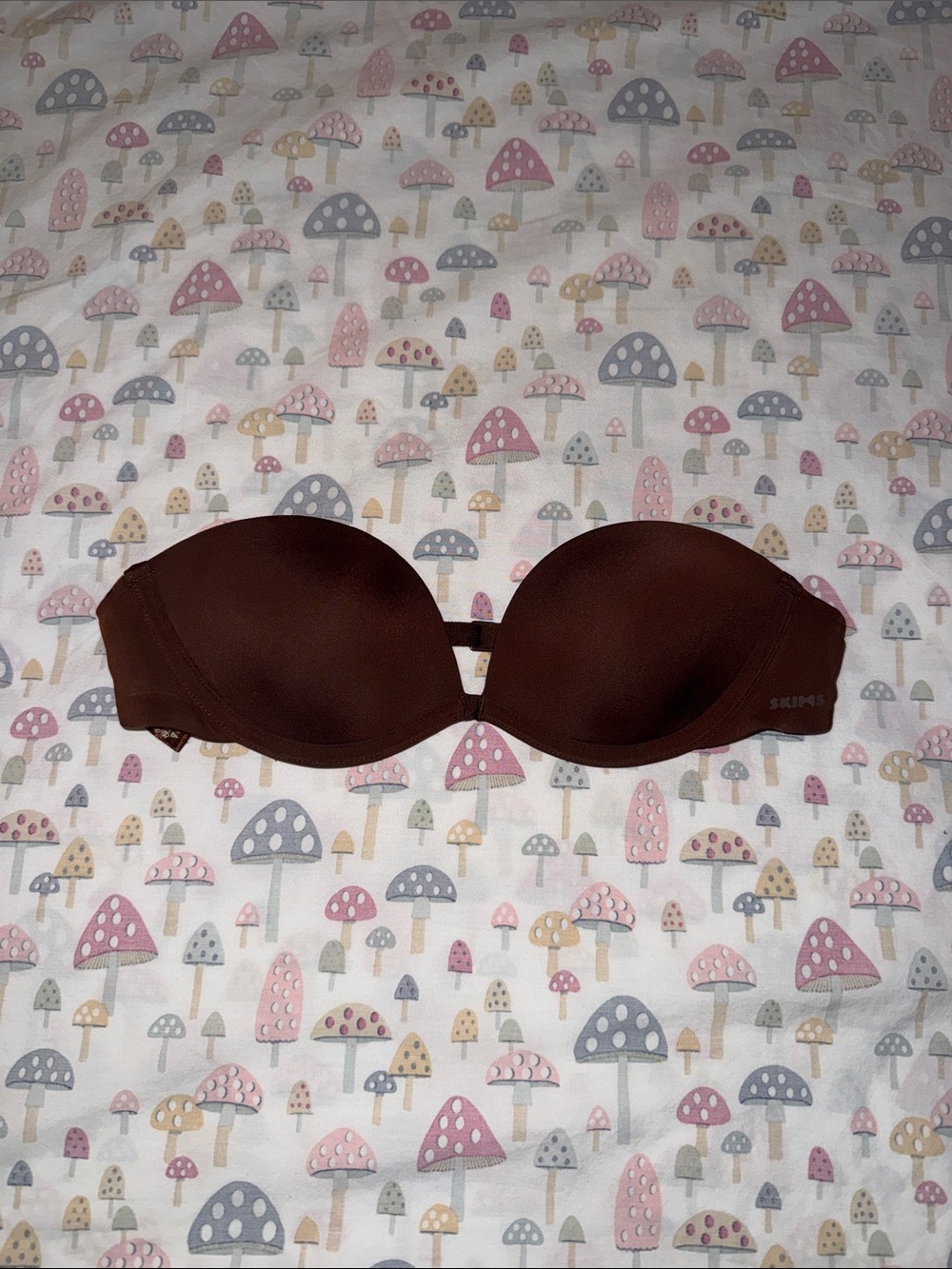 Skims strapless bra